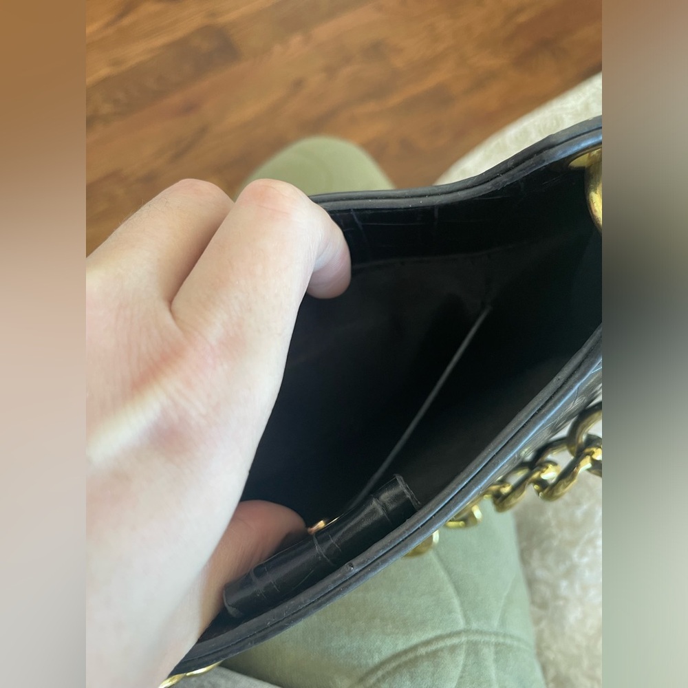 NWOT Amazon Crocodile Black & Gold Chain Shoulder Bag - Picture 8 of 8